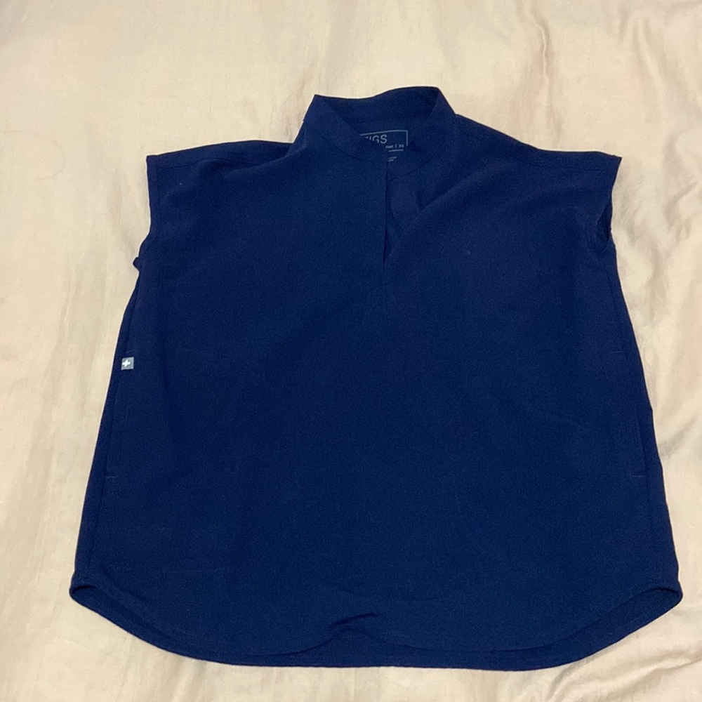 Wear Figs Rafaela Scrub top navy size Xs